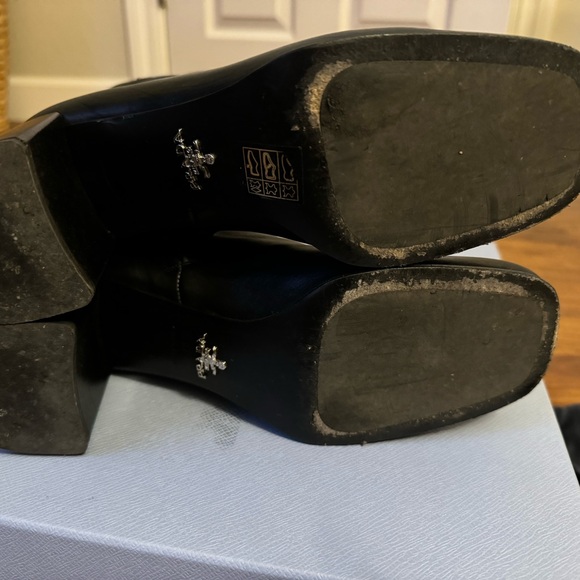 Prada leather booties - Picture 5 of 7